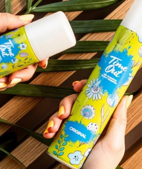 Puder do włosów czy suchy szampon?